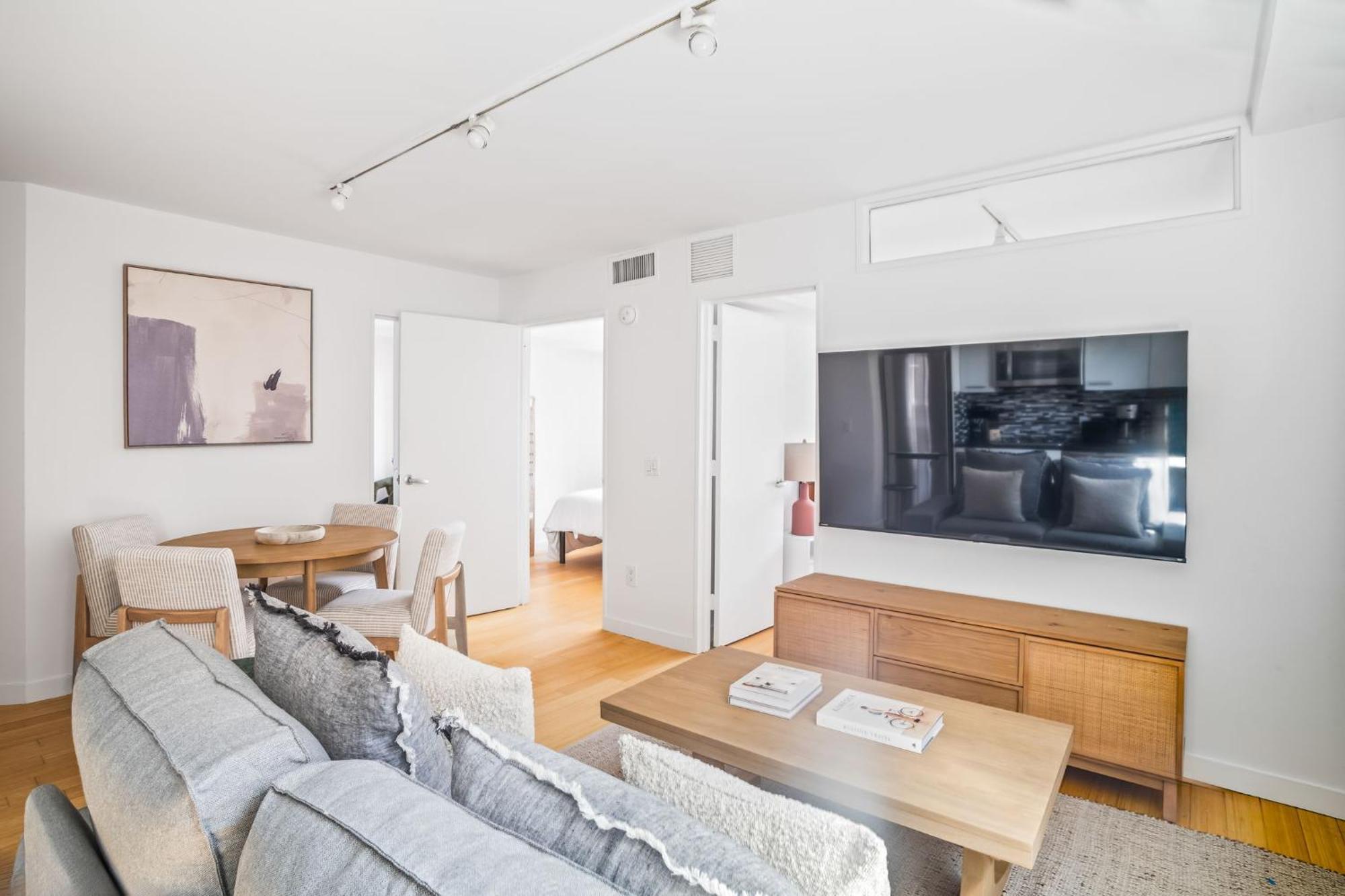 Family 3 Bedroom 1 Bath Getaway Apartamento